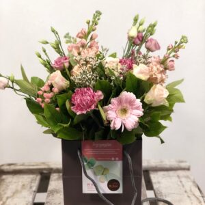 Boeket favoriet van de Bloemist in flowerbox